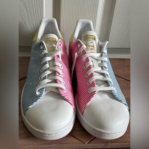 Adidas Stan Smith Pride Men’s Colorful Striped Sneakers White Blue Pink, Yellow